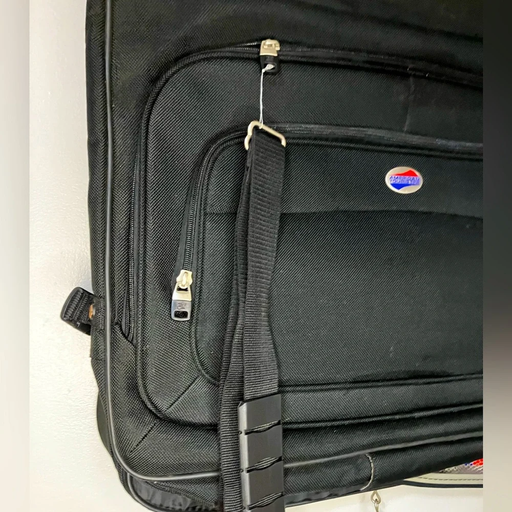 American Tourister Black Travel Bag